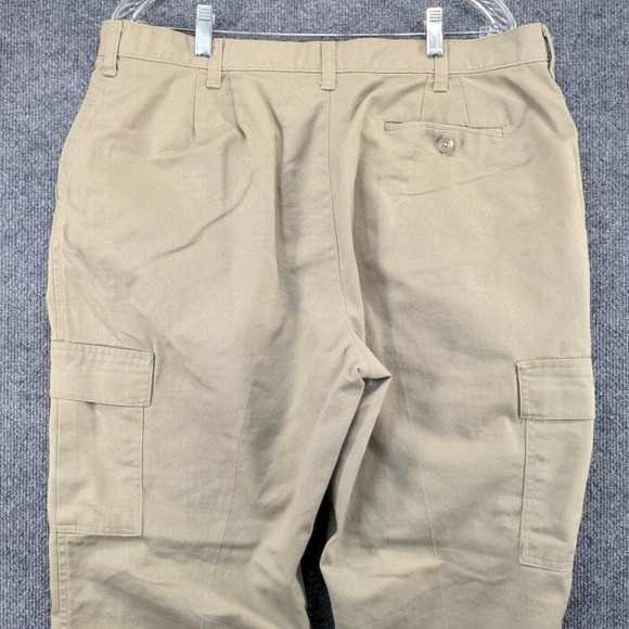 Edwards Men's Subaru Uniform Pants Tan Size 18 UL Cargo Pockets Embroidered Logo - Picture 6 of 15